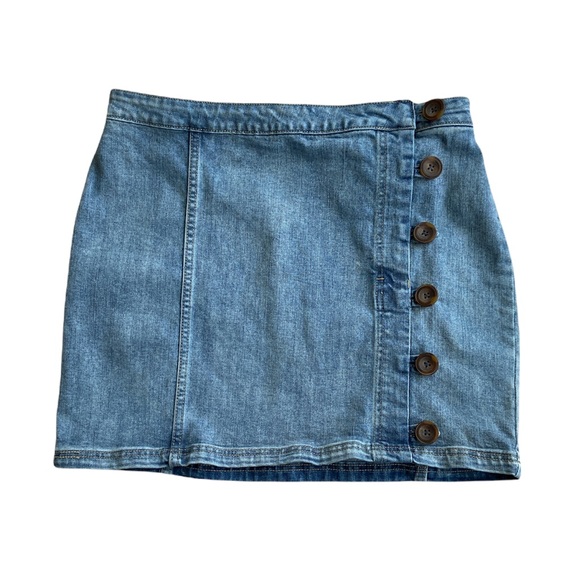 Wishlist Denim Side Button Mini Skirt Size Large - Picture 2 of 7